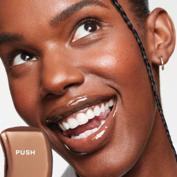 Saie Glossybounce™ High-Shine Hydrating Lip Gloss Oil | Push (soft brown) | NEW - Picture 4 of 4